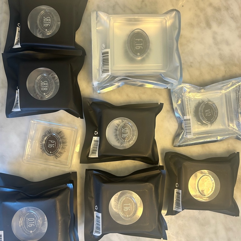 Lashify Lashes Varied sizes and styles prices firm